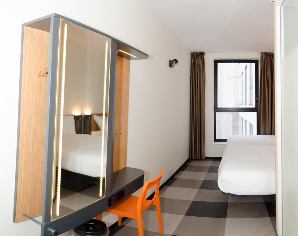 Quarto Triplo Familiar