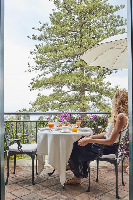 Deluxe Tweepersoonskamer met balkon of terras en uitzicht op zee