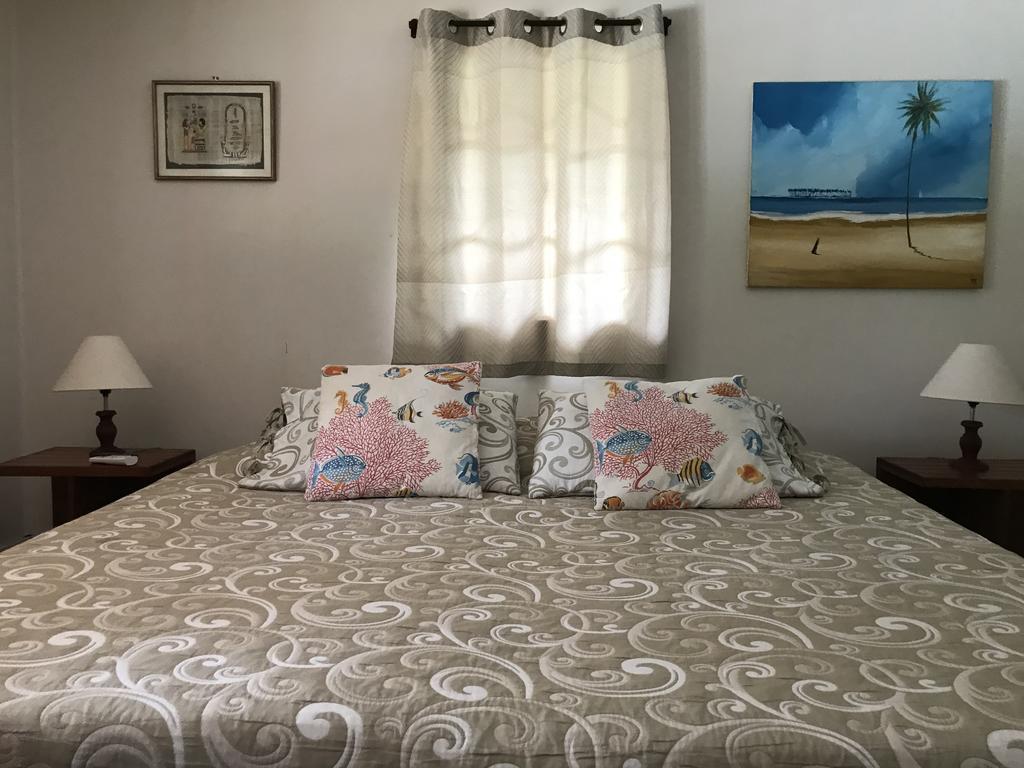 Doppel- oder Zweibettzimmer