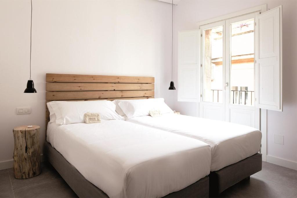 Doppel- oder Zweibettzimmer