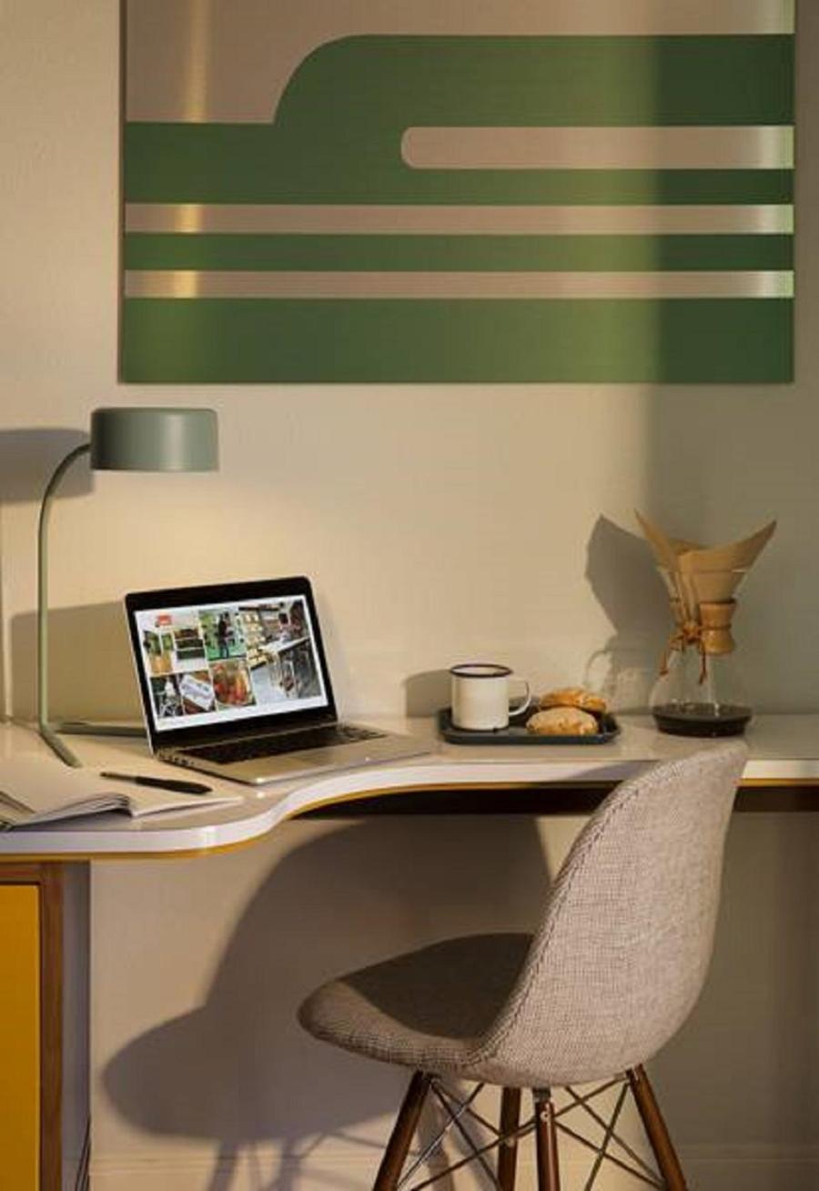 2 QUEEN BEDS RETRO CLASSIC