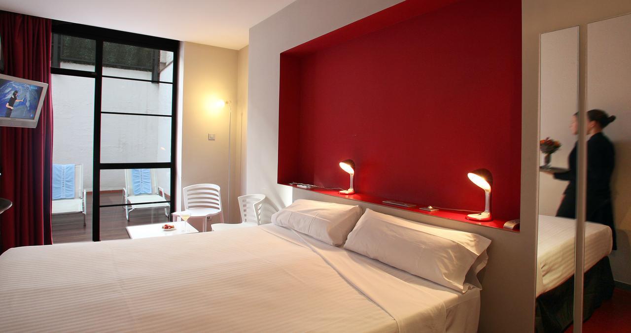 Quarto Twin com Terraço