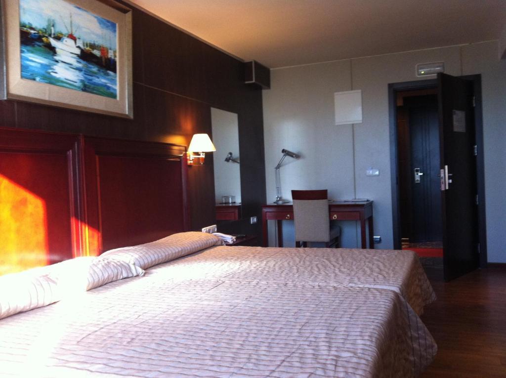 Standard Room,175356642:JPEG