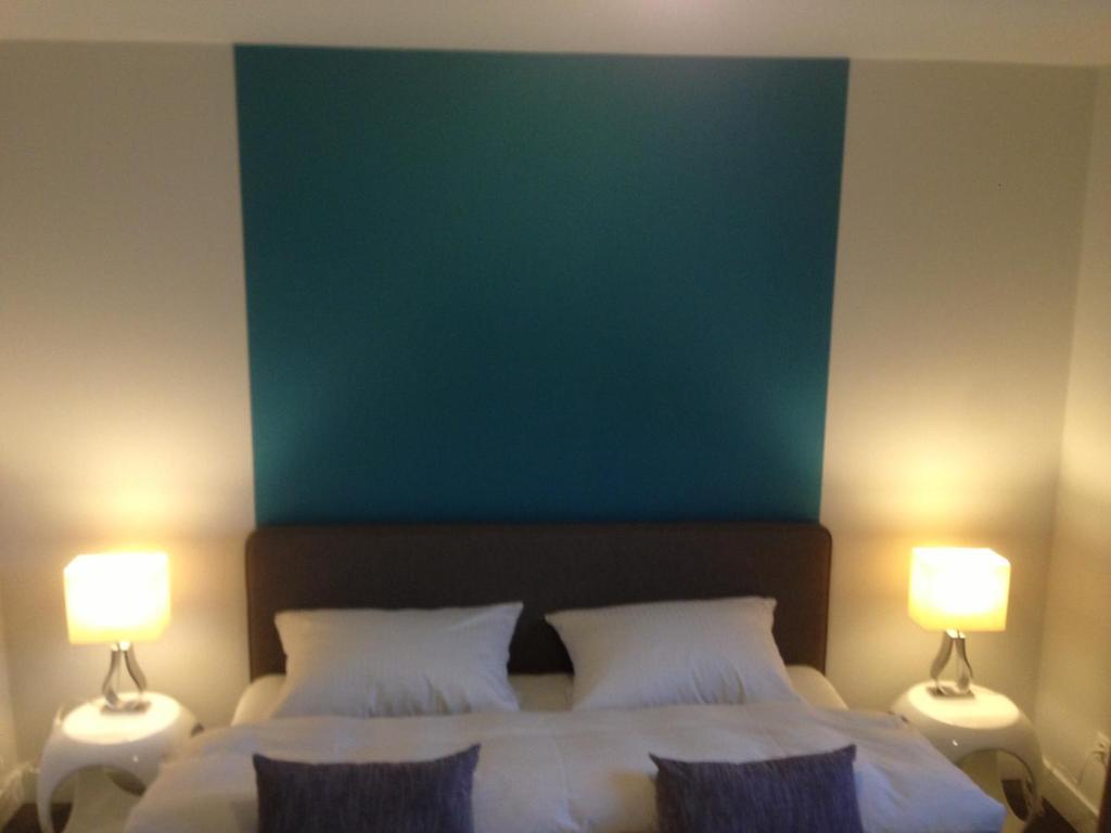 Double Room,52262753:JPEG