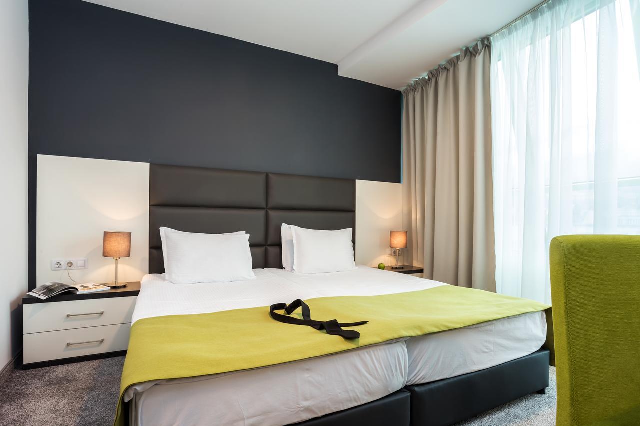 Deluxe Doppel- oder Zweibettzimmer mit kostenlosem Zugang zum Spa