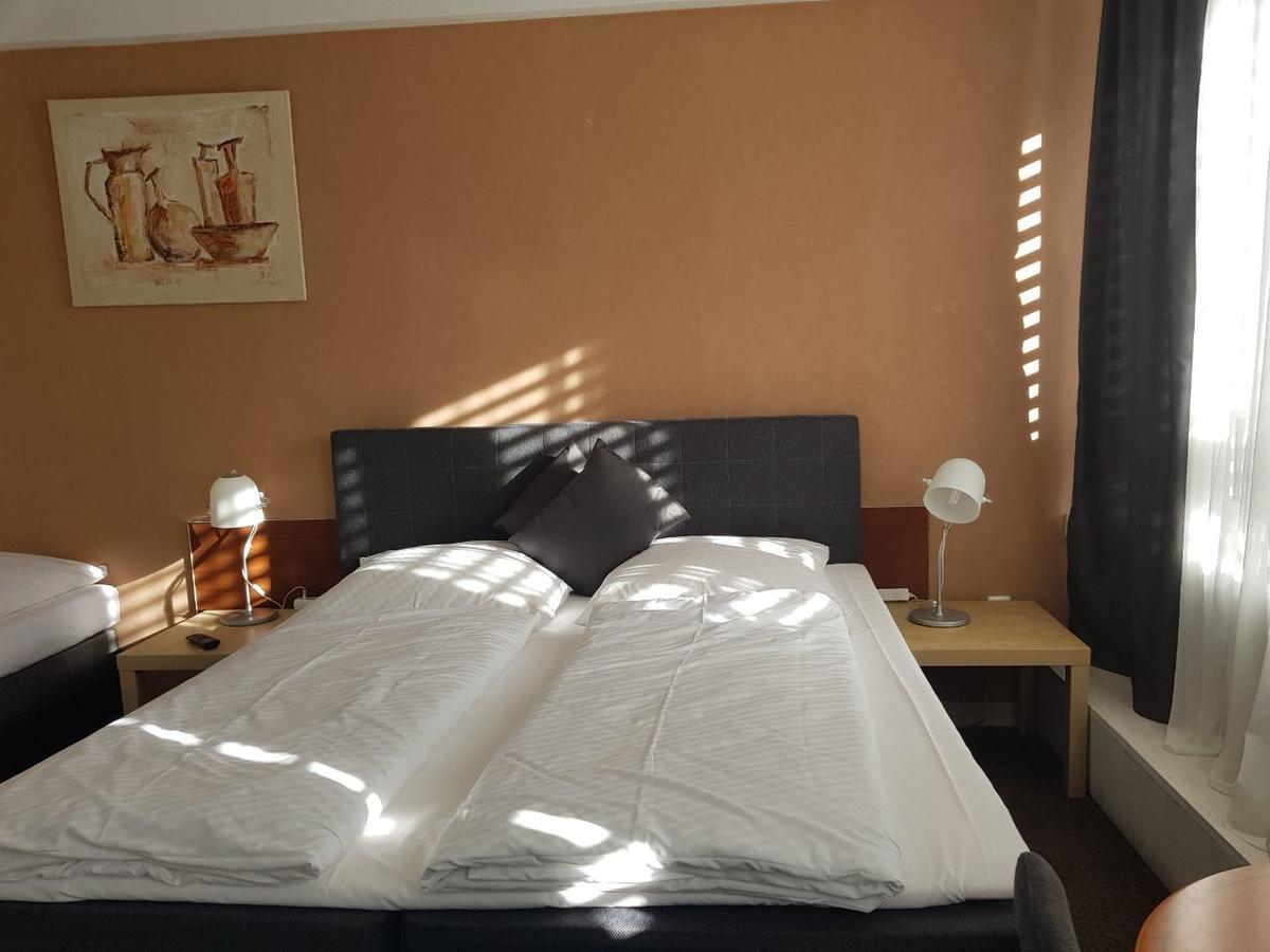 Triple Room,1772942903:JPEG