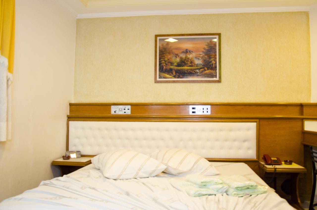 Quarto Duplo Standard