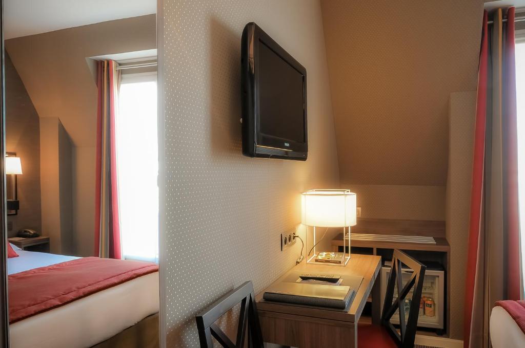 Quarto Duplo