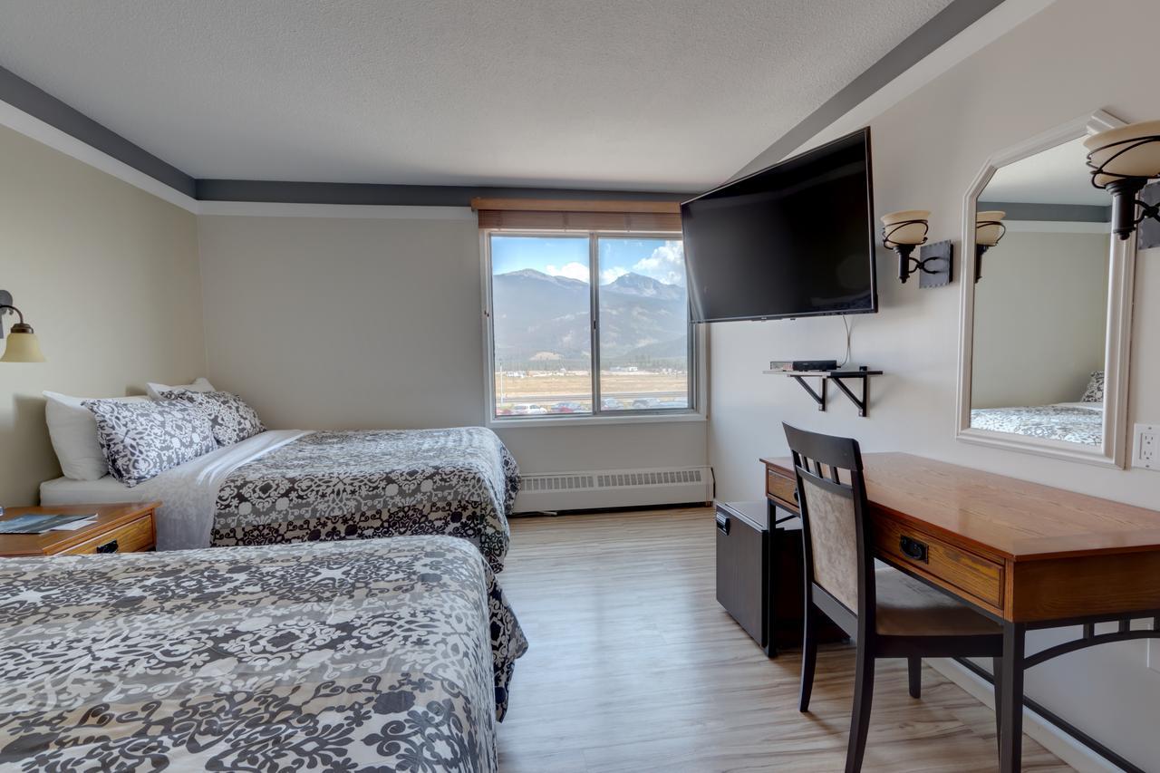 Chambre Double Premium avec 2 Lits Doubles - Vue sur Montagne
