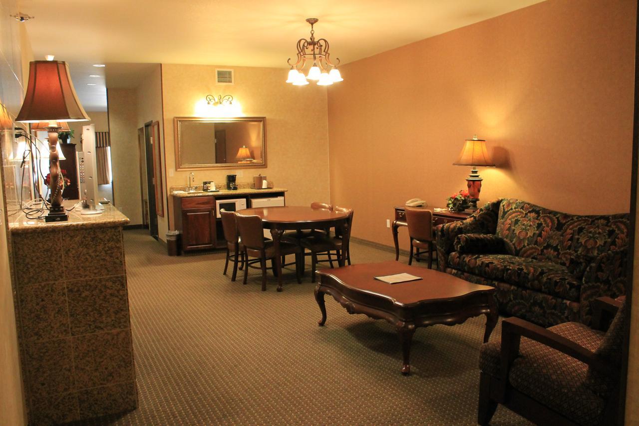 Executive Suite