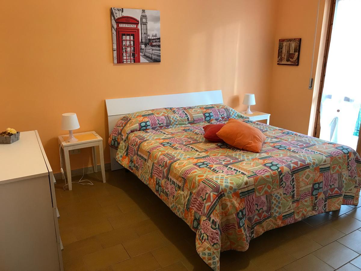 Appartamento con 1 Camera da Letto, Balcone e Vista Mare