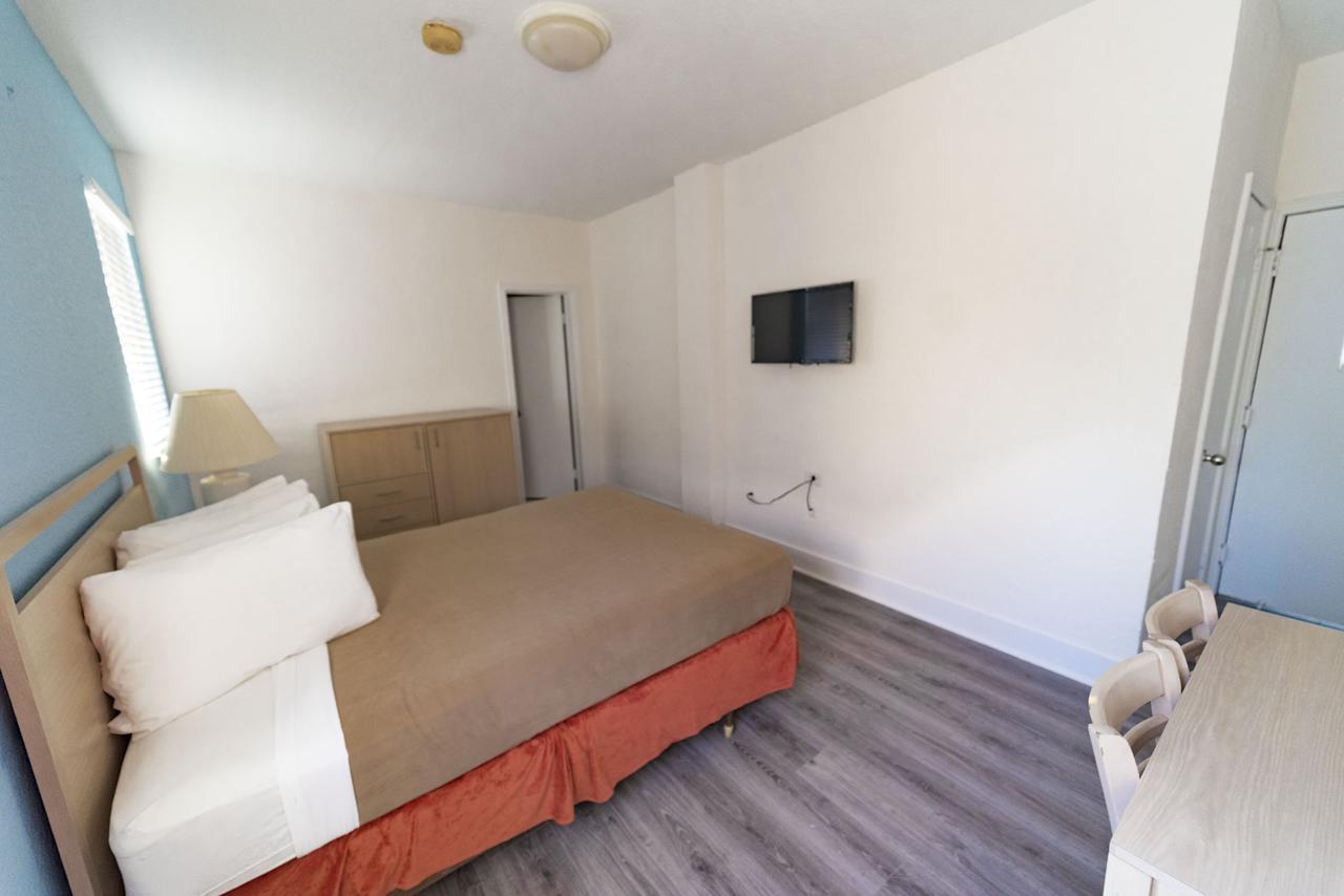 Kamer met Queensize Bed
