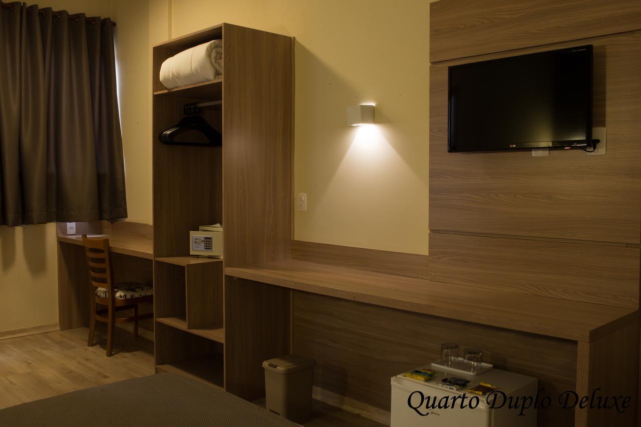 Quarto Duplo Deluxe