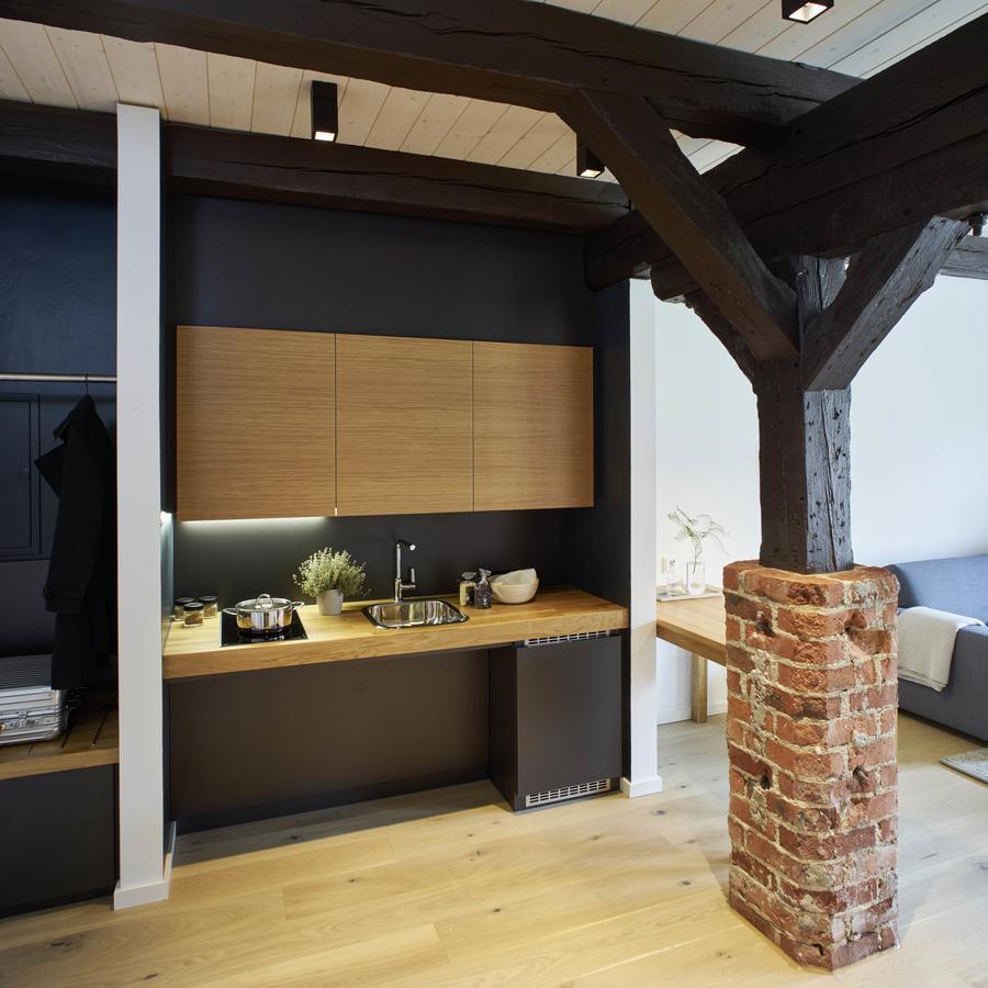Großes Doppel-/Zweibettzimmer