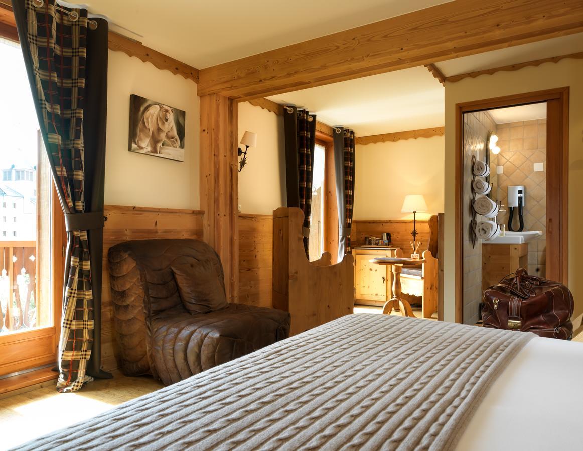 Suite Junior avec Balcon - Vue sur Montagne