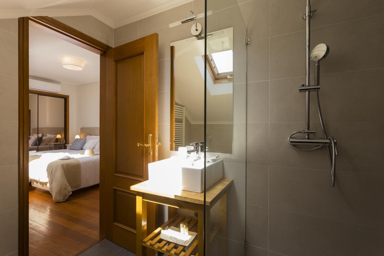 Quarto Duplo ou Twin com Casa de Banho Privativa