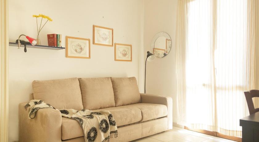 Studio mit Schlafsofa