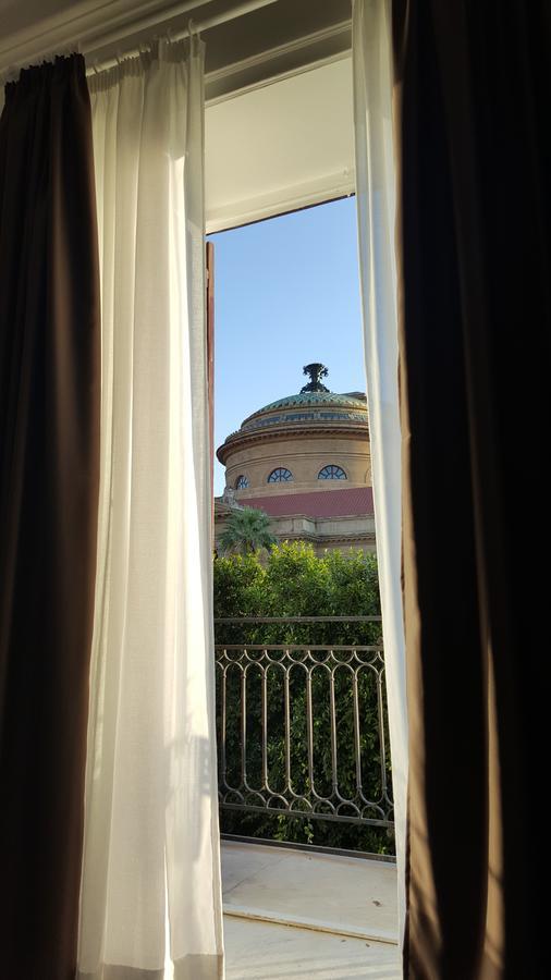 King Room,596286840:JPEG