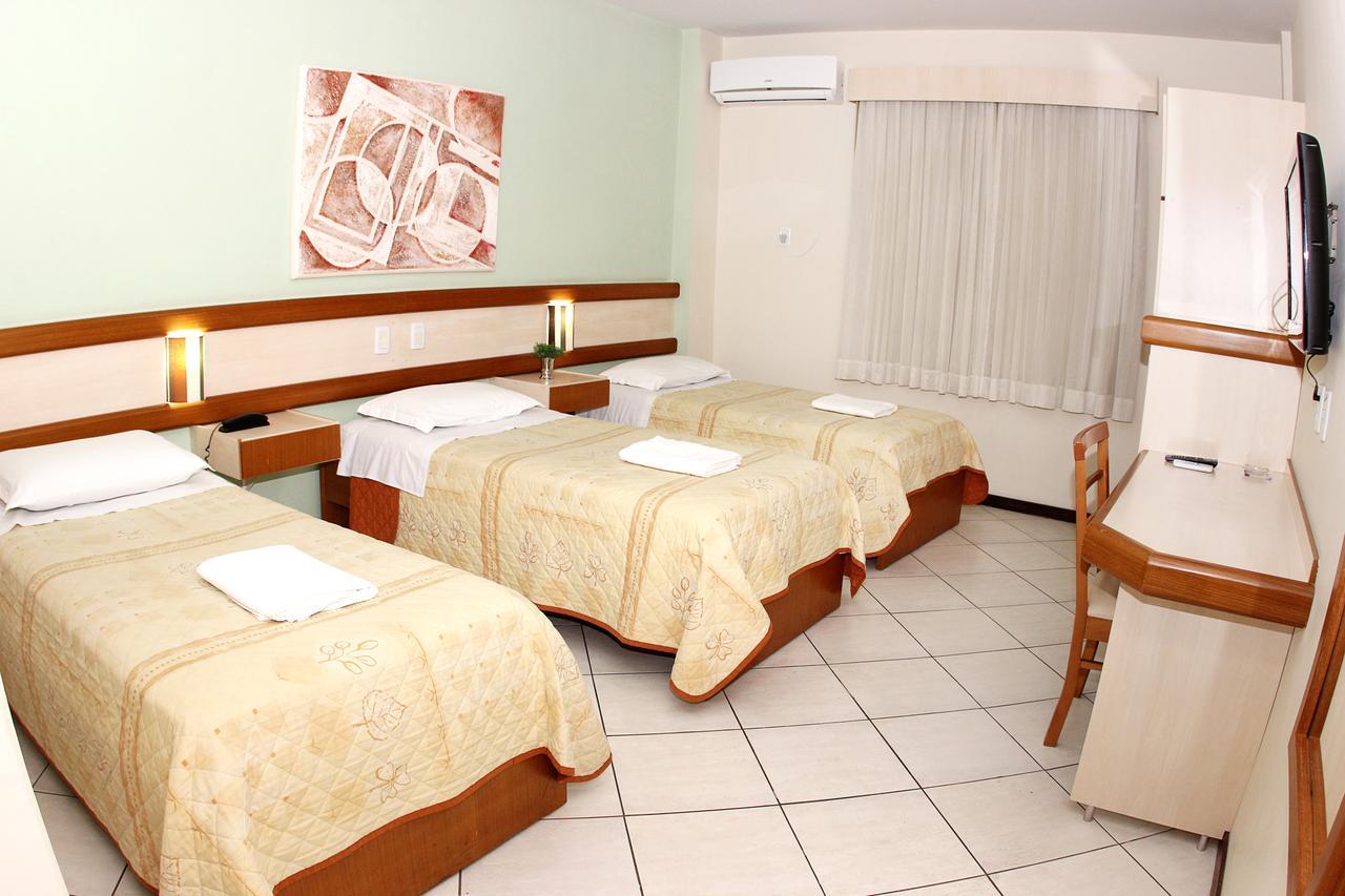 Deluxe Triple Room,613675900:JPEG