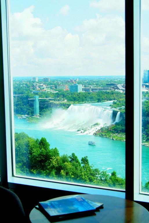 Tower Room Premium Falls View Two Queens
