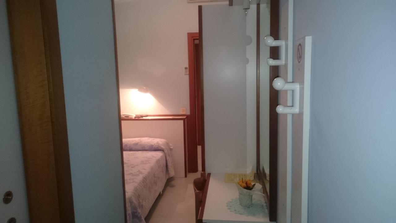 Budget Single Room,629482725:JPEG