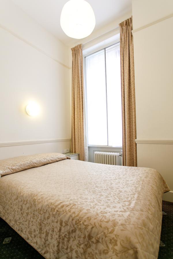 Quarto Individual Amplo