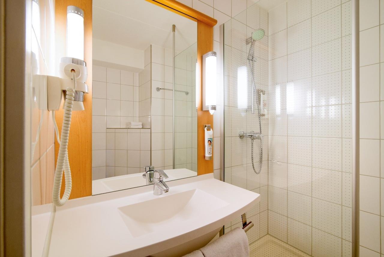 Standard Zweibettzimmer