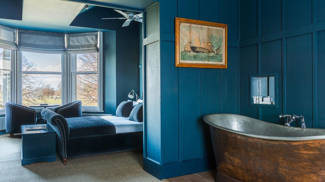 West Loft Suite (2 Adults)