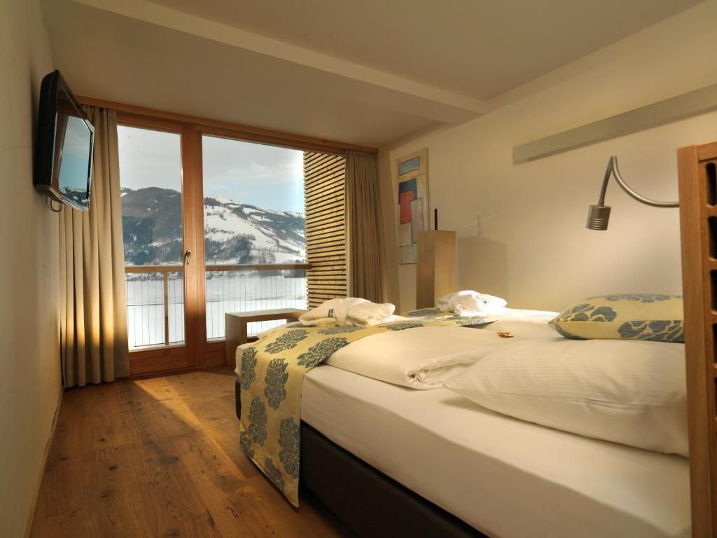 Standard Doppelzimmer mit Seeblick