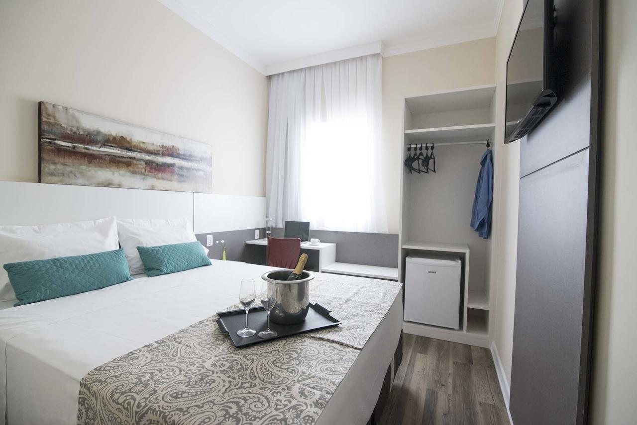 Standard Double Room,758764516:JPEG
