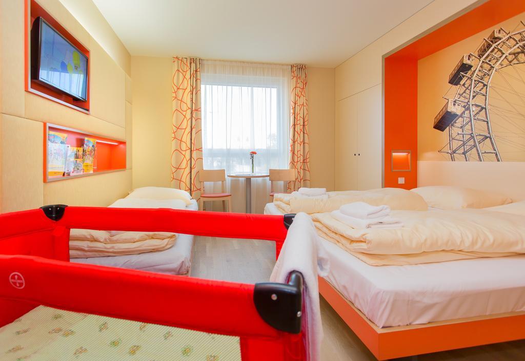 Quadruple Room,117578842:JPEG
