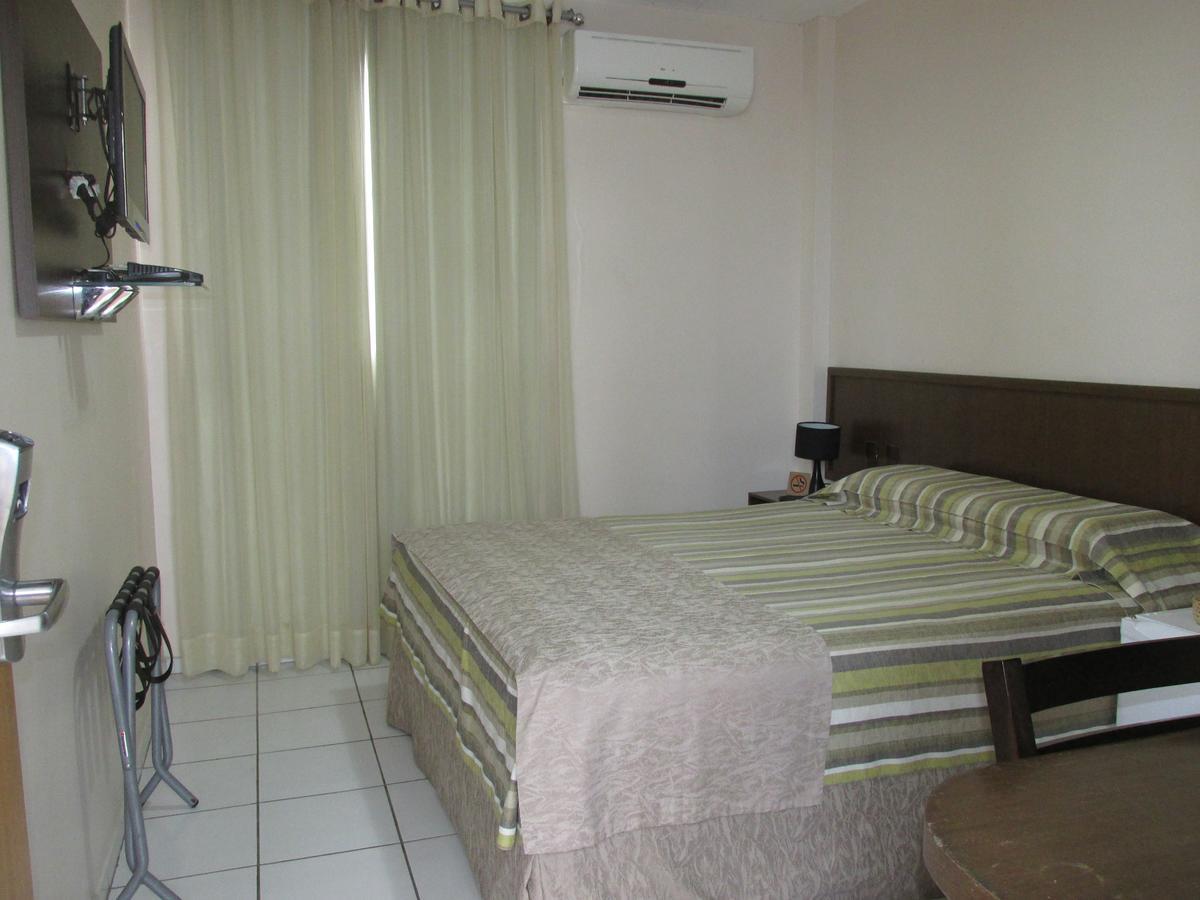 Quarto Twin Económico