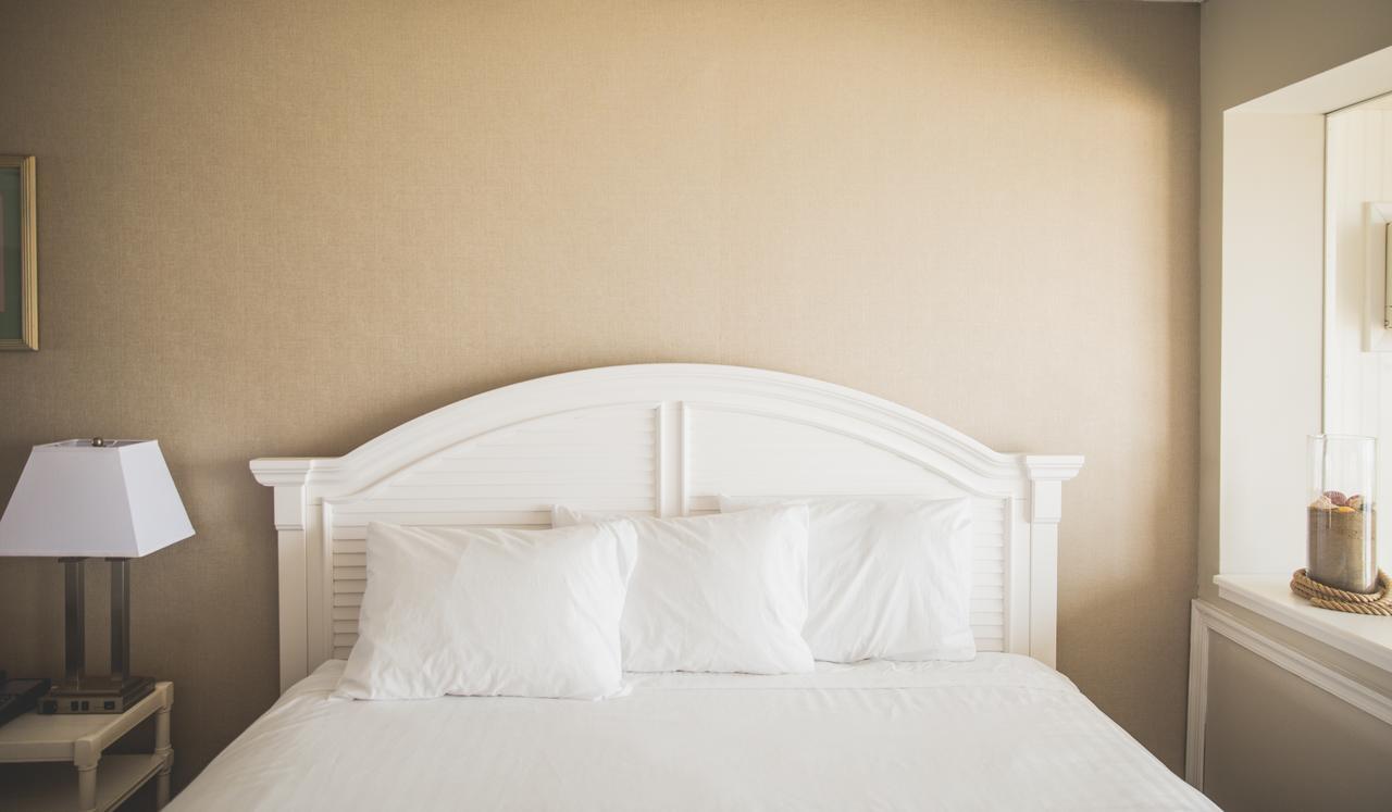 Standard Room- Street View
