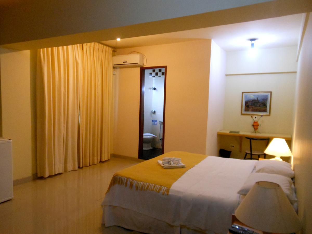 Quarto Deluxe com Cama de Casal ou 2 de Solteiro