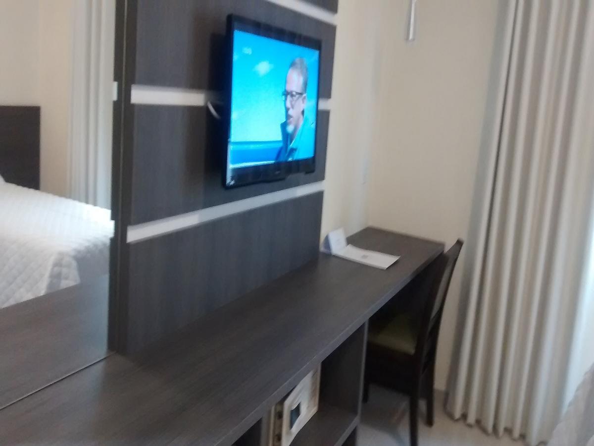 Quarto Duplo