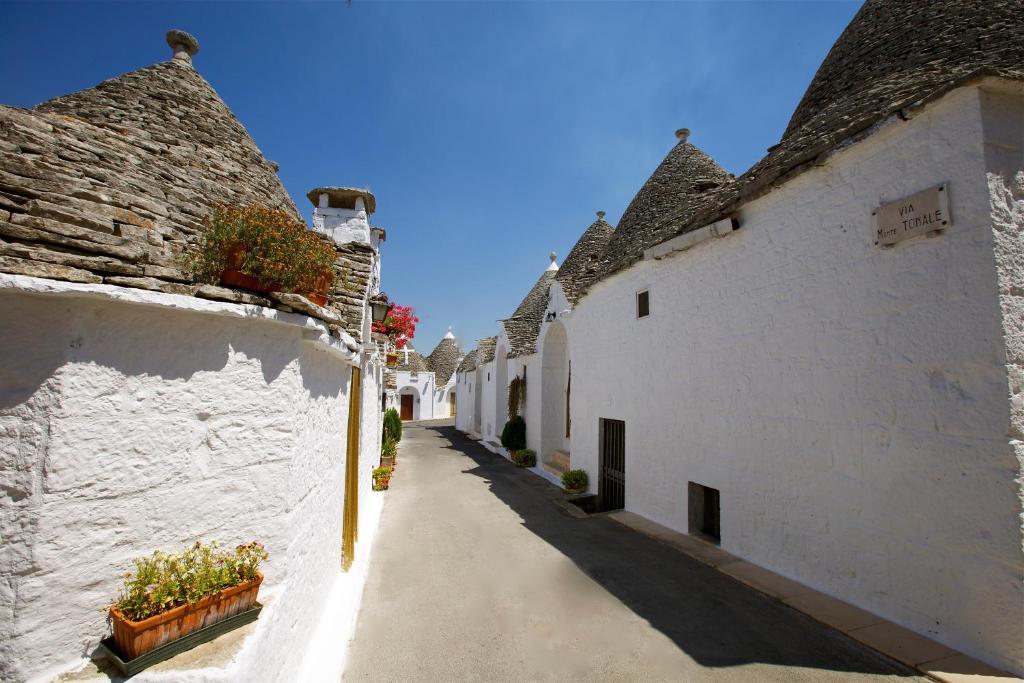 Trullo Standard