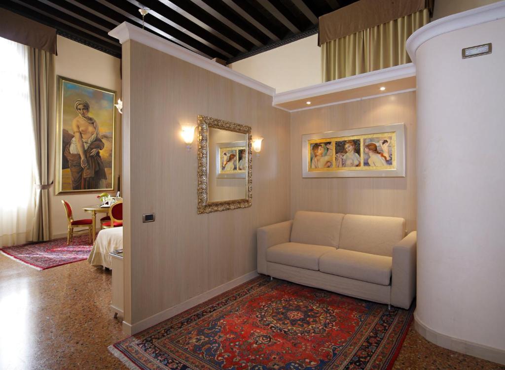 Executive Suite mit Kanalblick (4 Erwachsene)