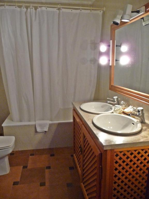 Habitación Familiar (2 adultos y 2 niños)