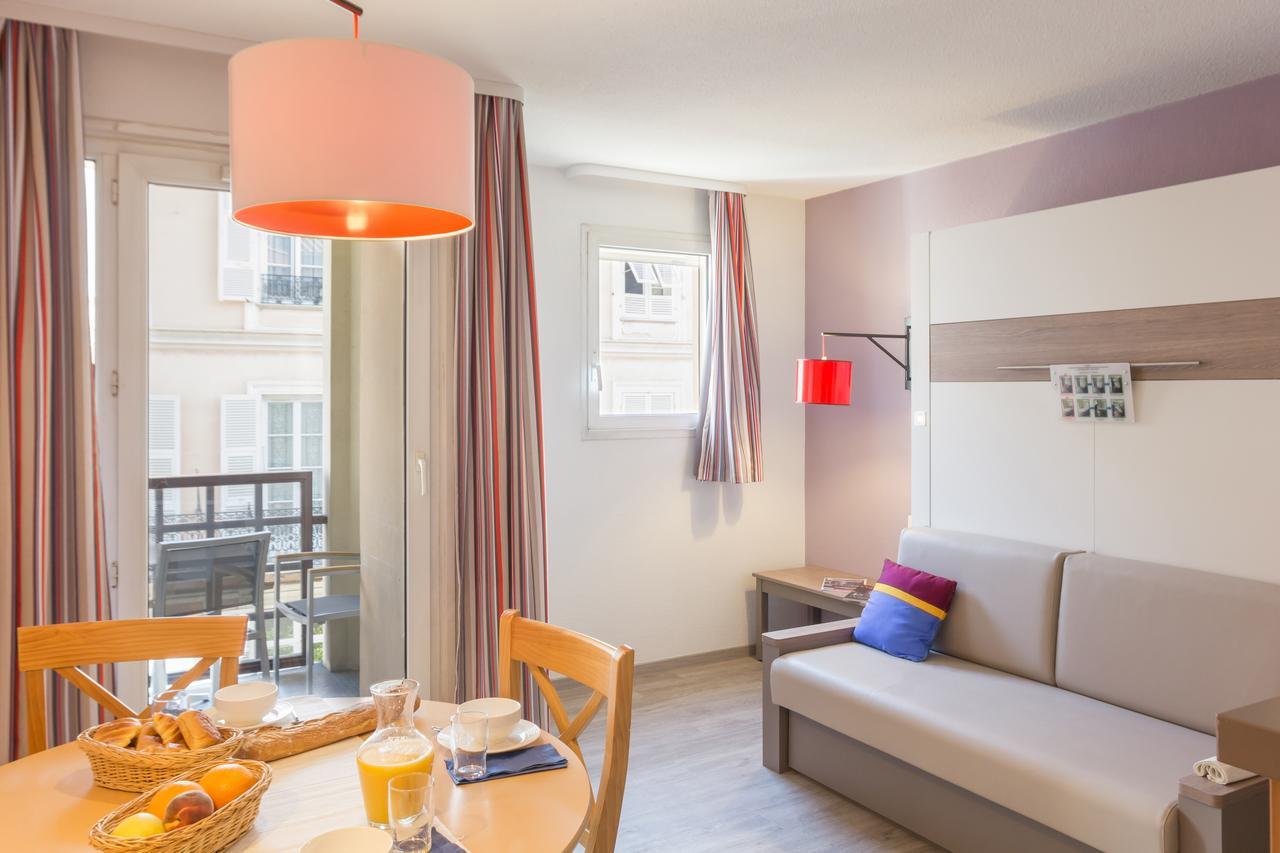 Studio avec Coin Couchage dans Alcôve, Climatisation et Balcon (4 Personnes)