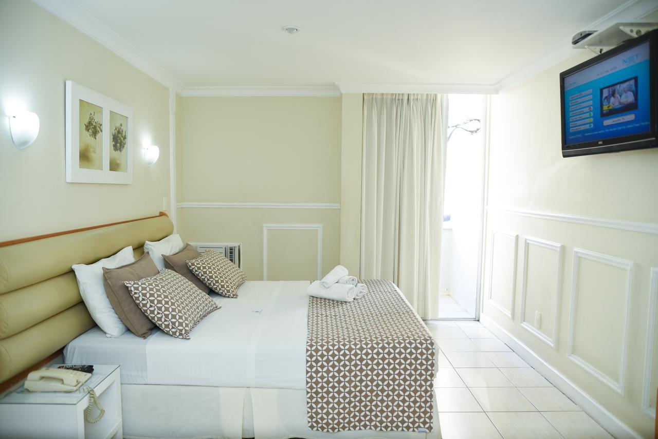 Quarto Duplo (1 Cama de Casal)