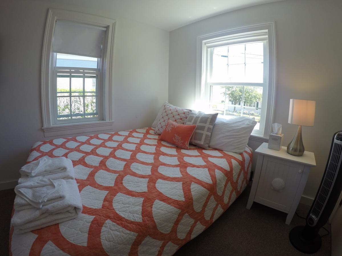 Newly Renovated Decor Queen Bed Ocean View