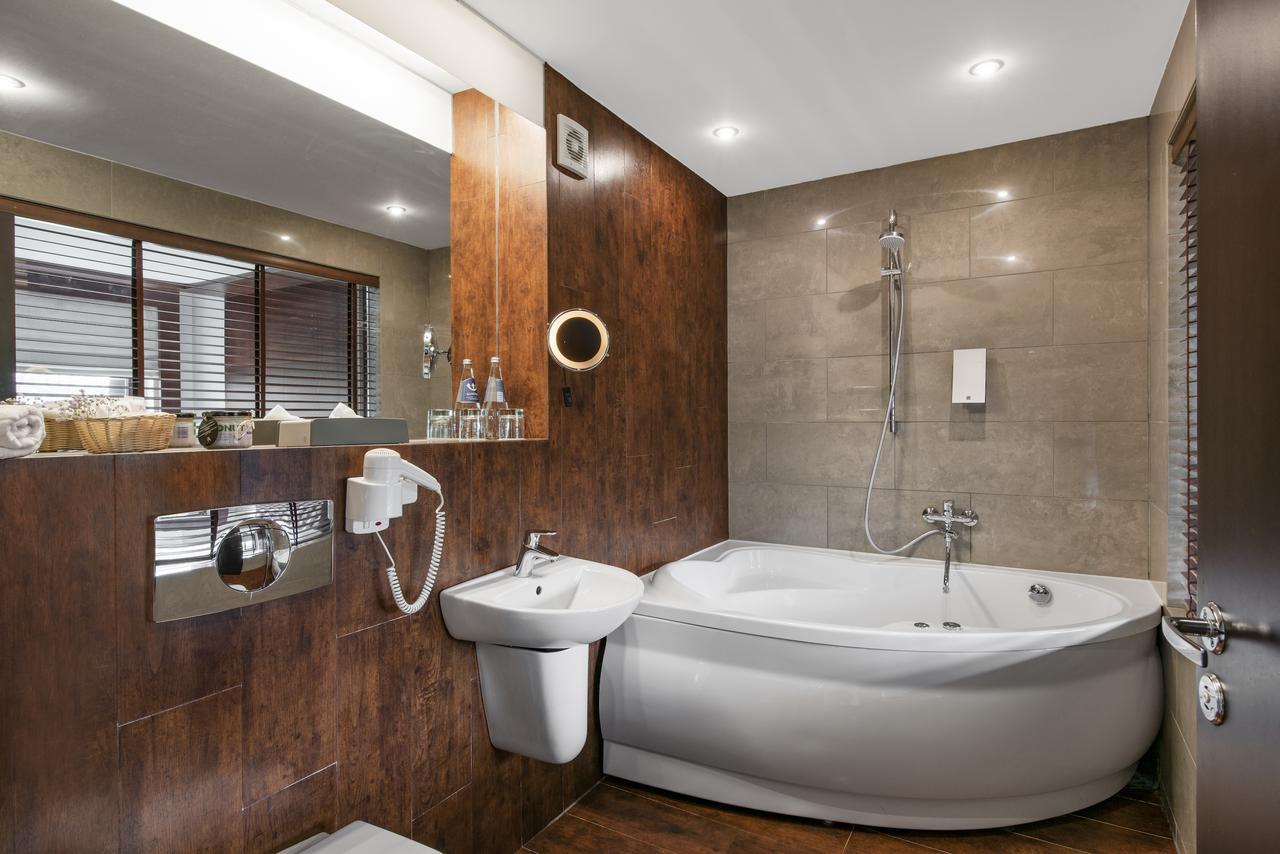 Standard Doppelzimmer mit Spa-Badewanne