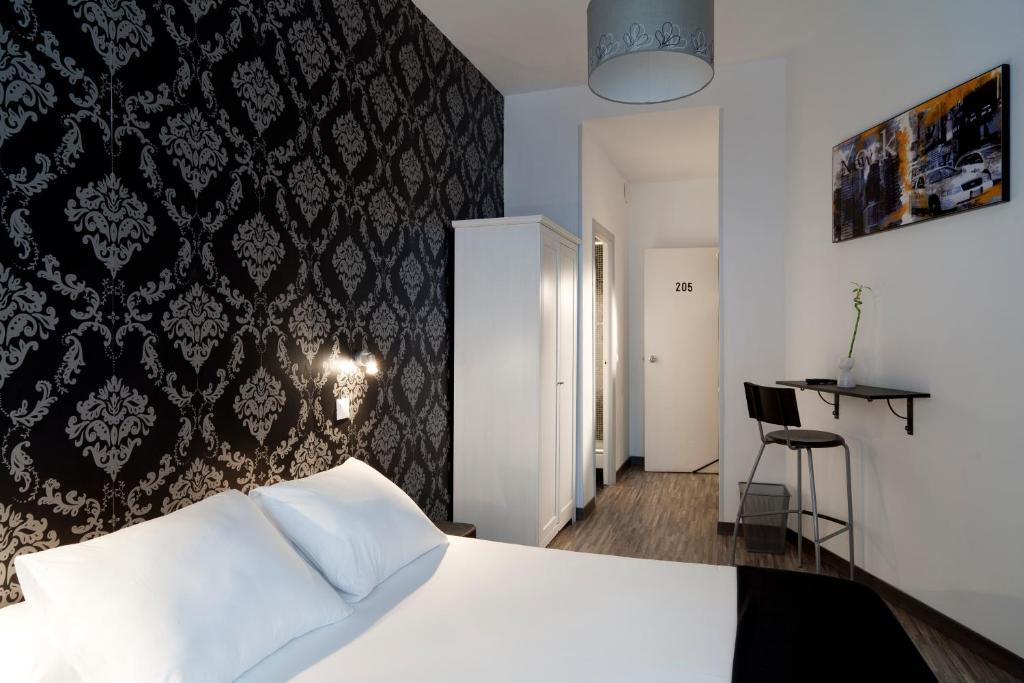 Quarto Duplo