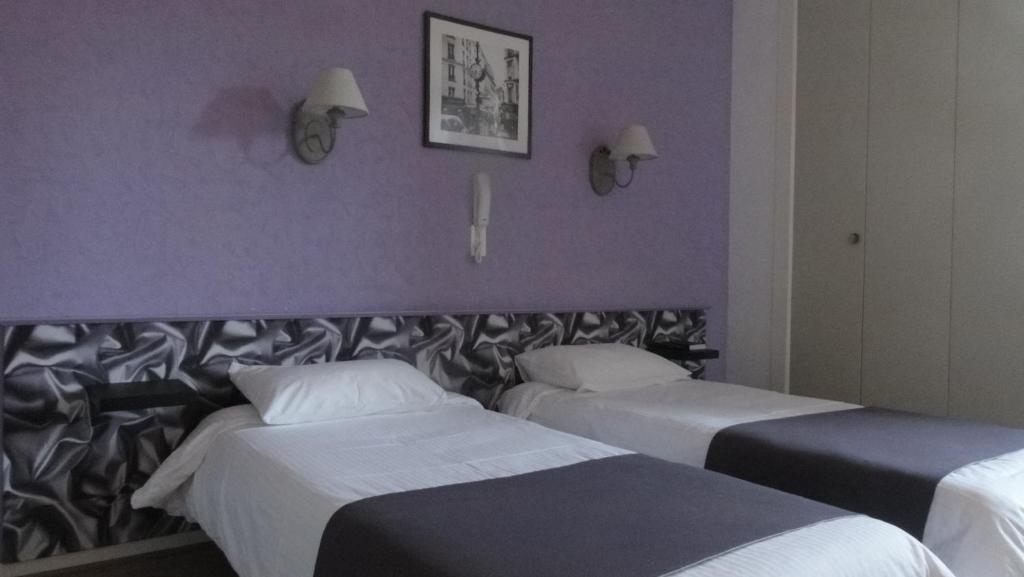 Tweepersoonskamer met 2 Aparte Bedden