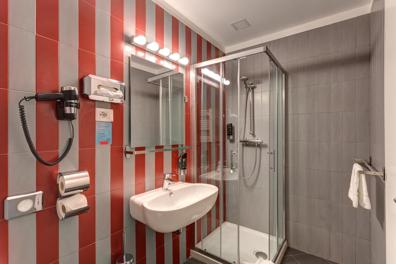 Dreibettzimmer