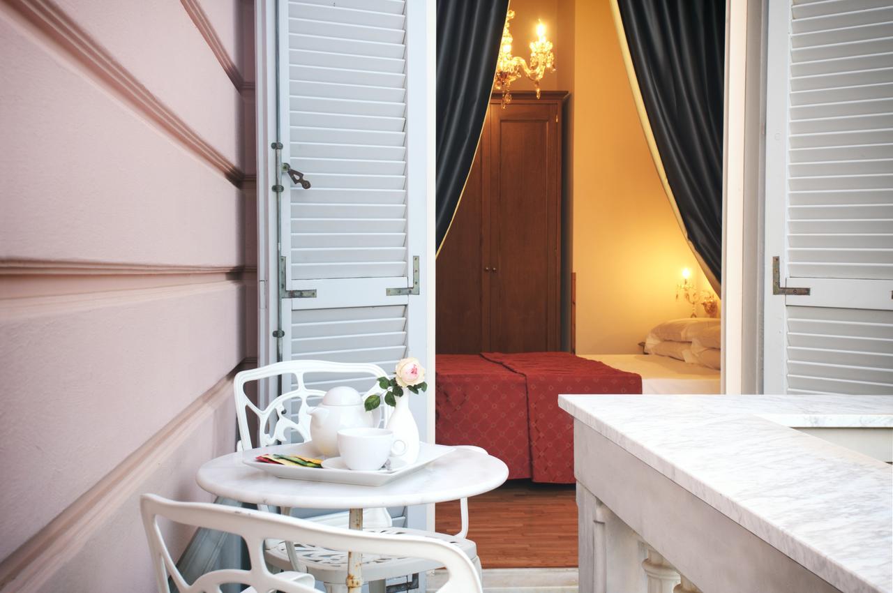 Camera Matrimoniale Classic con Balcone