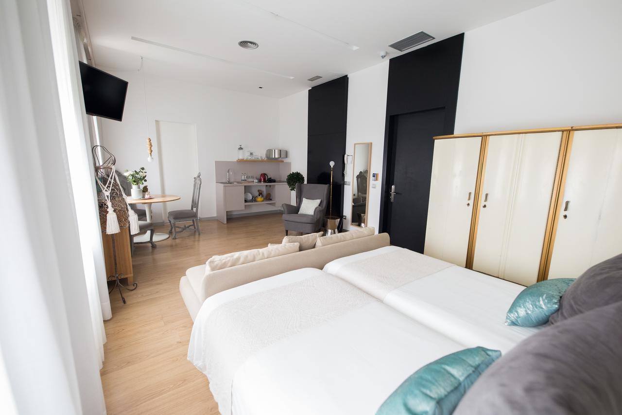 Suite Junior avec Vue