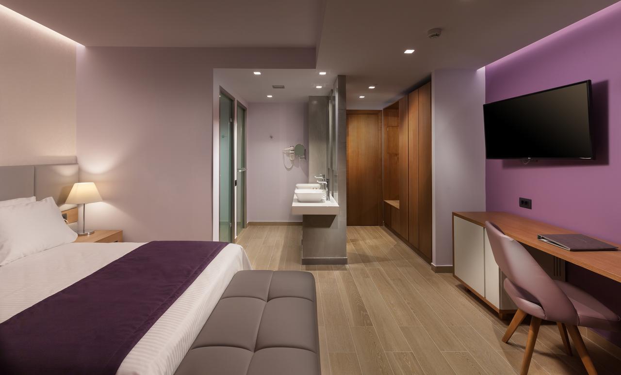 Chambre Double ou Lits Jumeaux