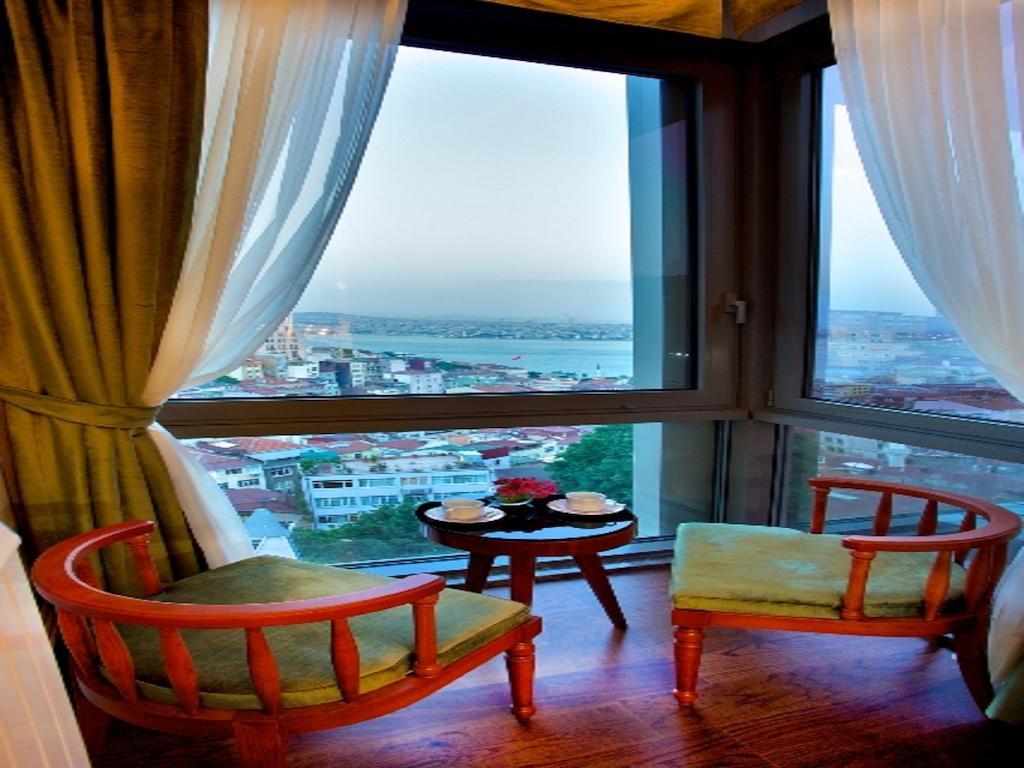 Habitación Doble Superior con vistas a la Torre de la Doncella - 1 o 2 camas