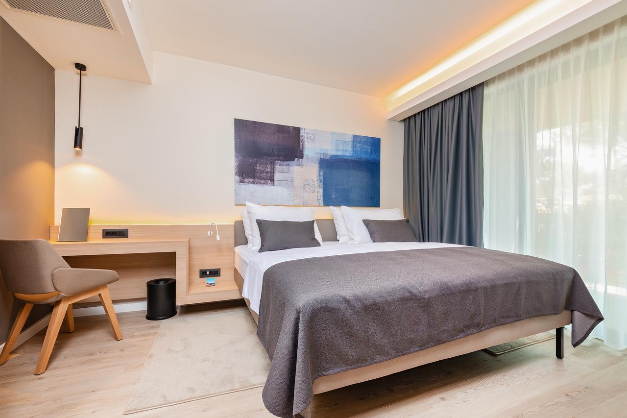 Premium Suite mit Terrasse - Parkseite